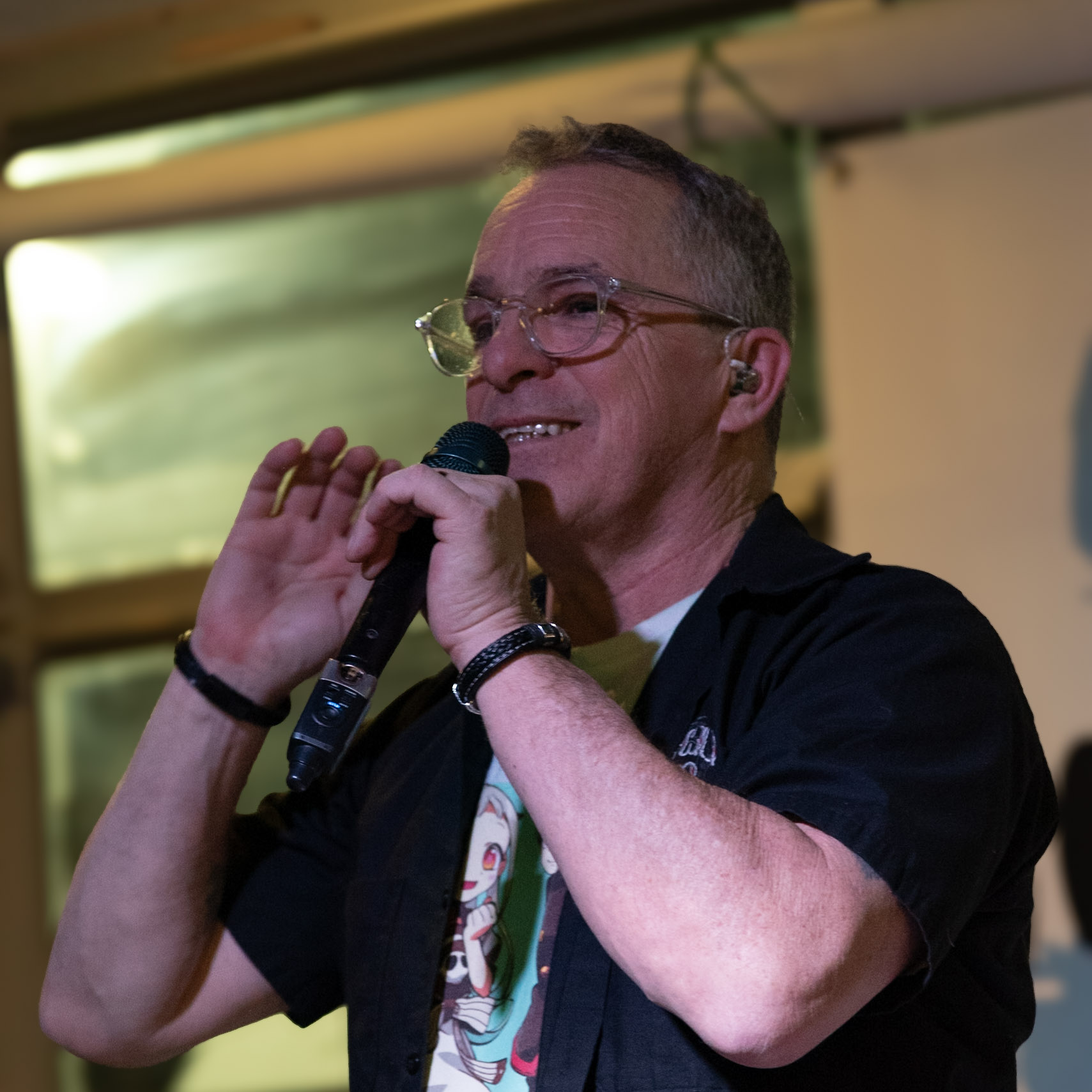 Outcast live photo placeholder 4